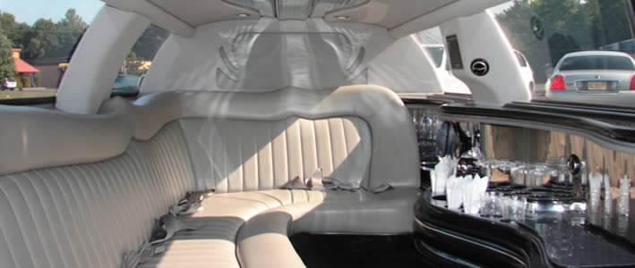 White Lincoln Town Car